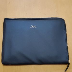 NWOT Scout Passport Bag/Clutch